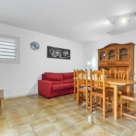 Apartment Platja De Roses-9 By Interhome Екстер'єр фото