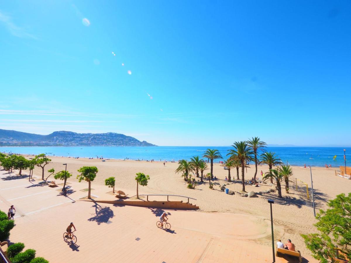 Apartment Platja De Roses-9 By Interhome Екстер'єр фото